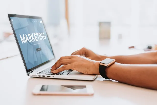 6 Tren Digital Marketing 2024 yang Buat Brand Makin Dipercaya